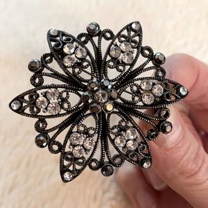 Rhinestone Flower Brooch